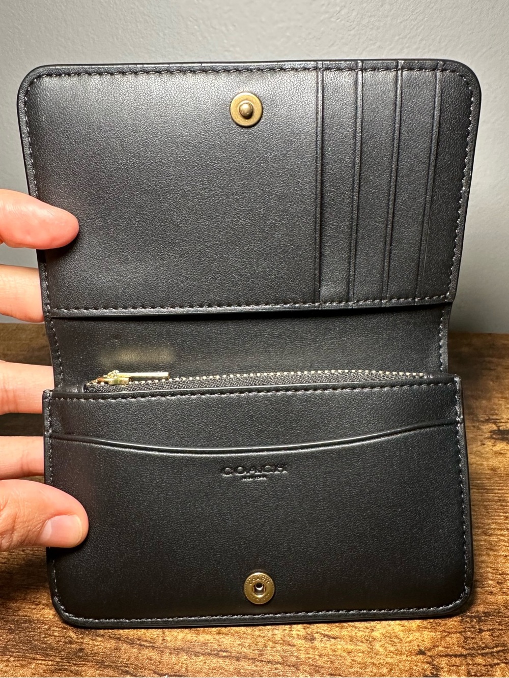 Coach Essential Slim Card Case - Picture 6 of 8